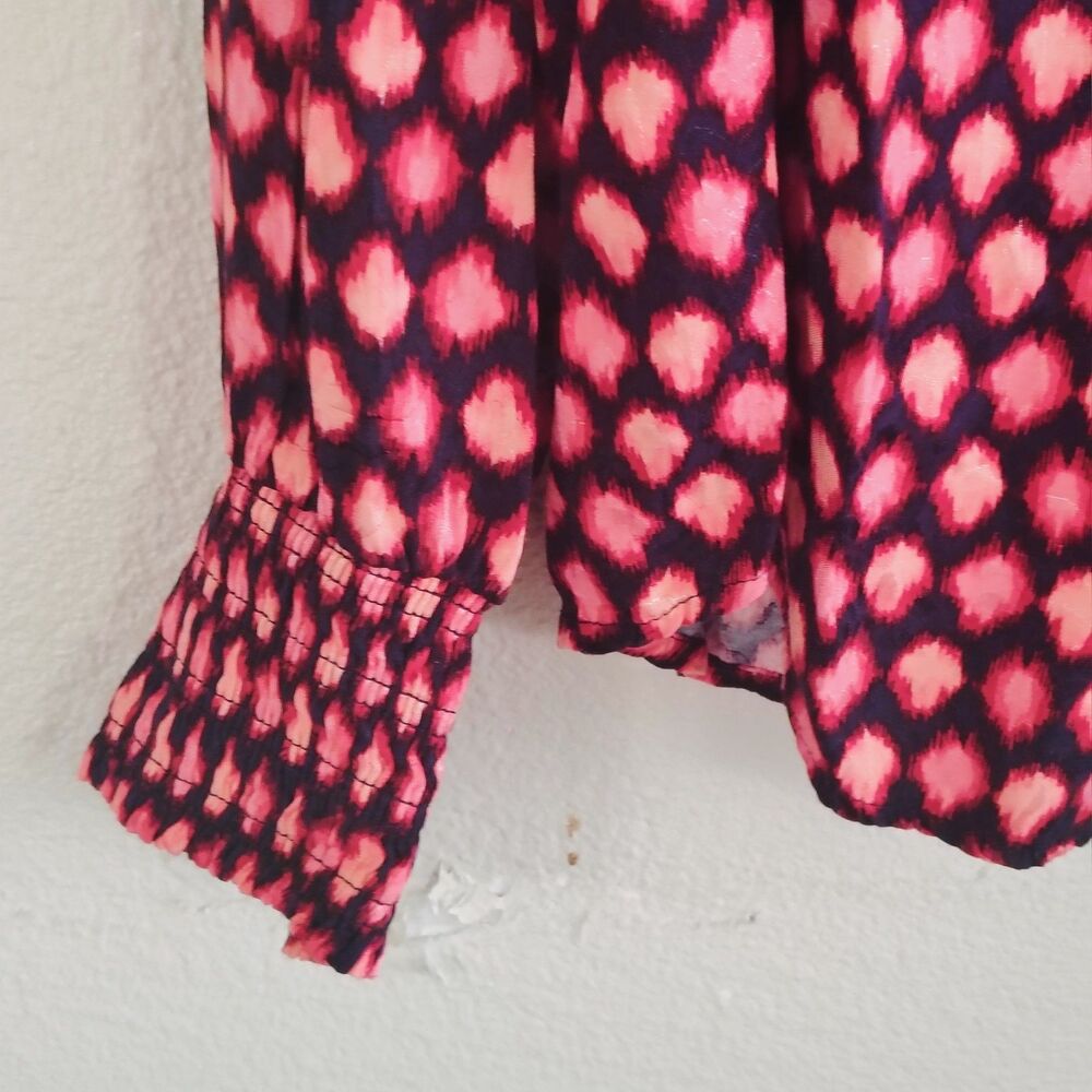 Chico’s Size 3 US 16 Pink Black Ikat Print Button Front Blouse Smocked Cuffs - Picture 2 of 8